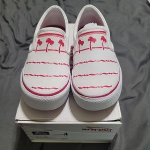 In-N-Out Canvas Shoes